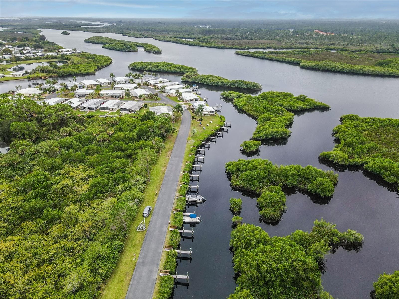 Manufactured Home at 110 MARTINIQUE RD, NORTH PORT, photo 61 of 73