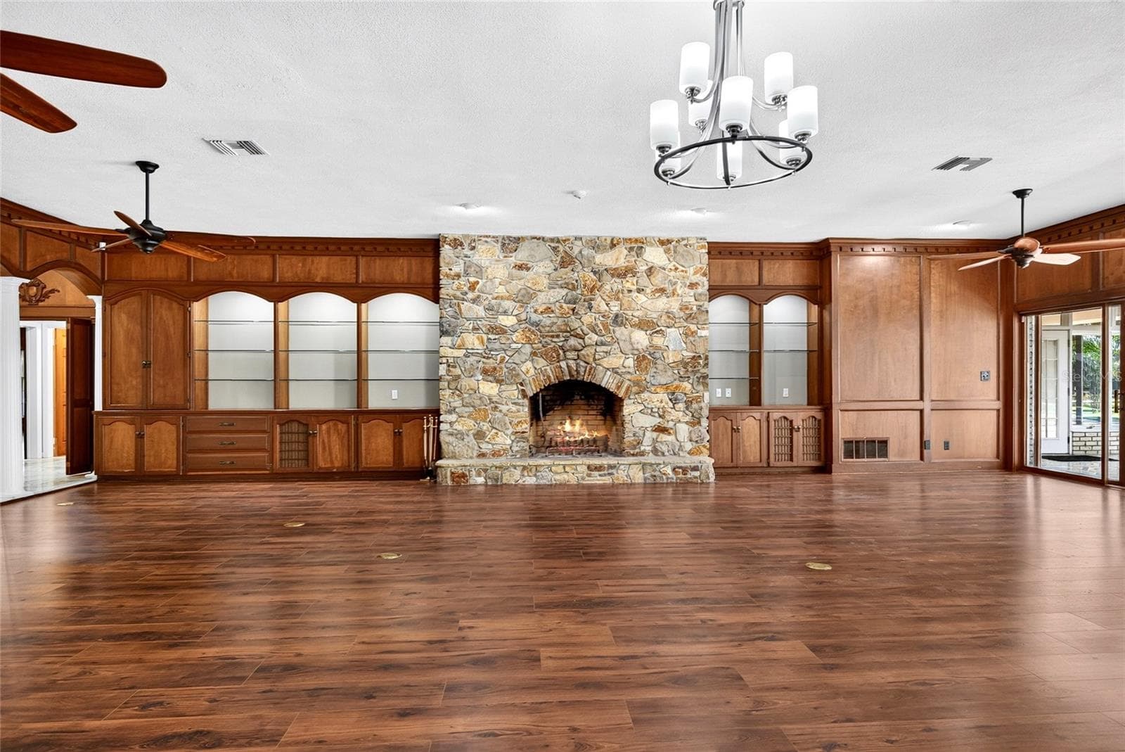 Single Family Residence at 6869 W HIGHWAY 100, BUNNELL, photo 11 of 93