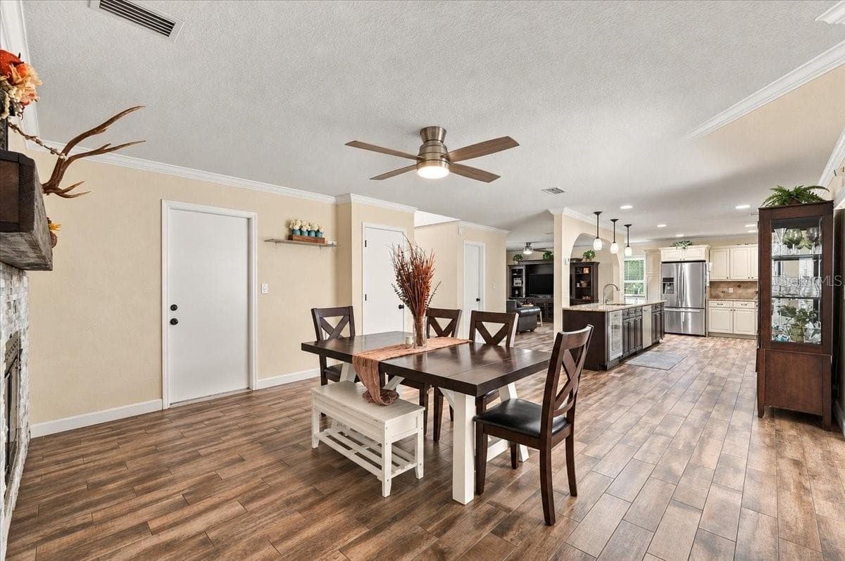 Single Family Residence at 70 GREENFIELD CT, WINTER HAVEN, photo 13 of 38