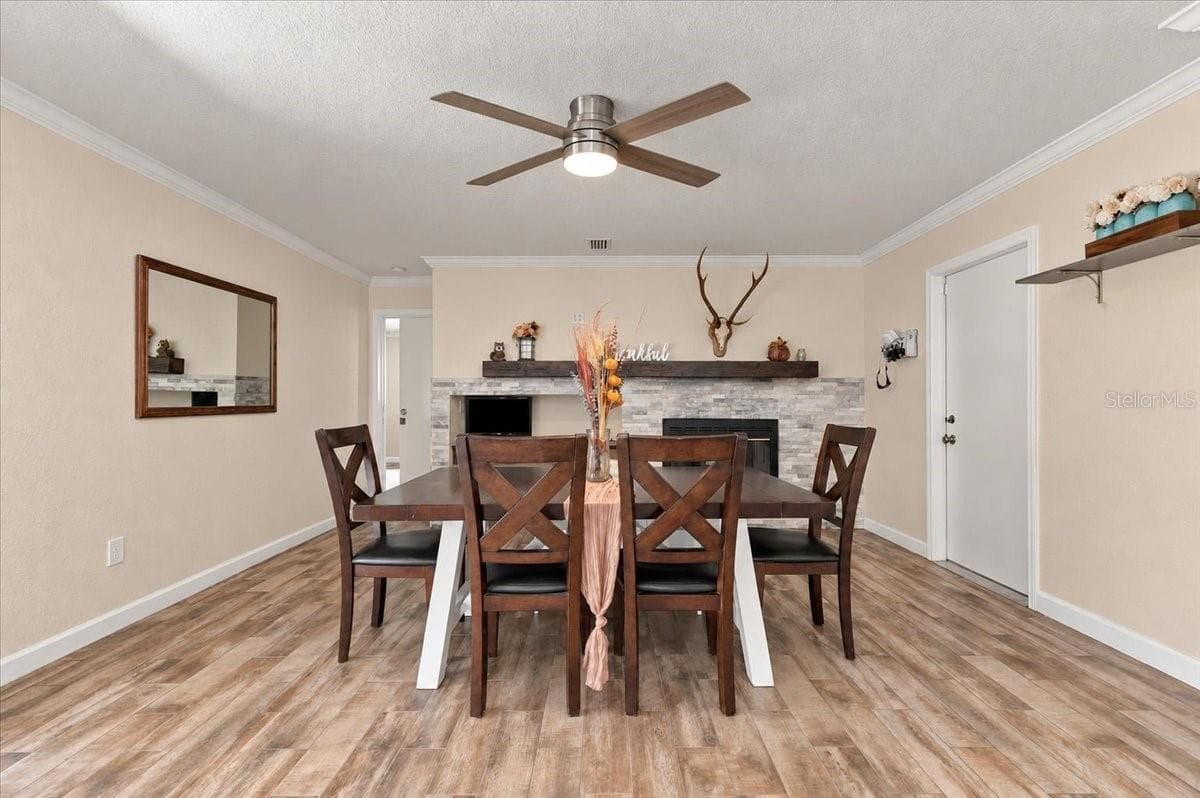 Single Family Residence at 70 GREENFIELD CT, WINTER HAVEN, photo 14 of 38