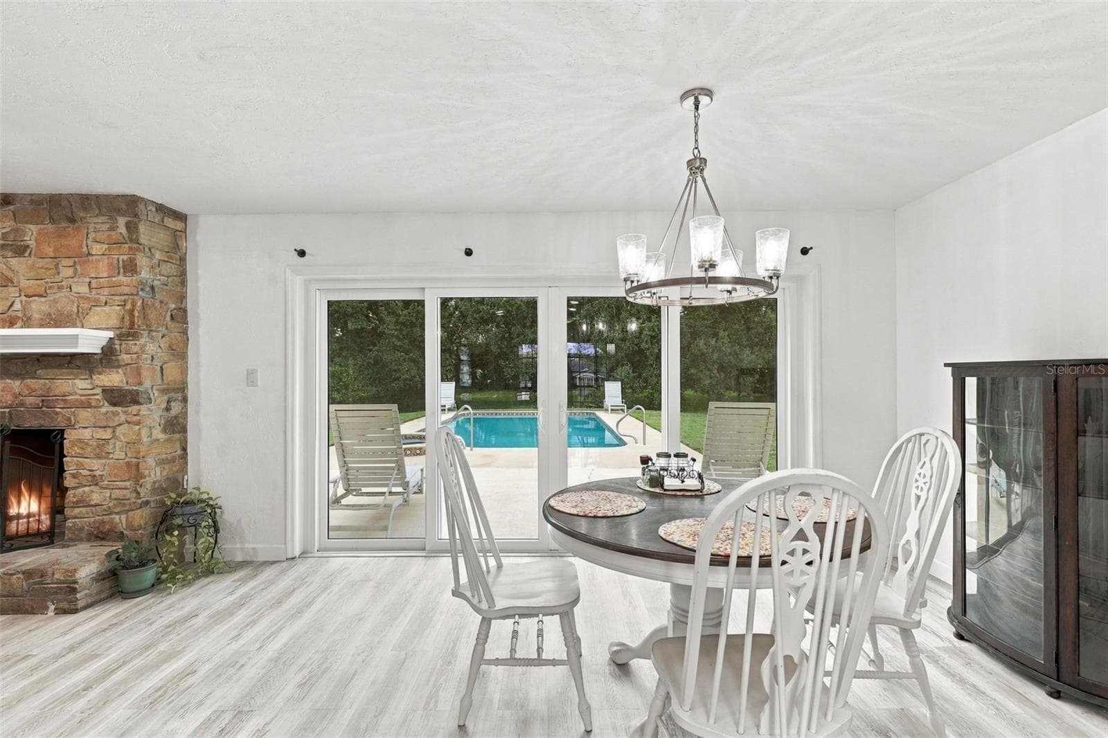 Single Family Residence at 2460 E CROOKED LAKE CLUB BLVD, EUSTIS, photo 17 of 45