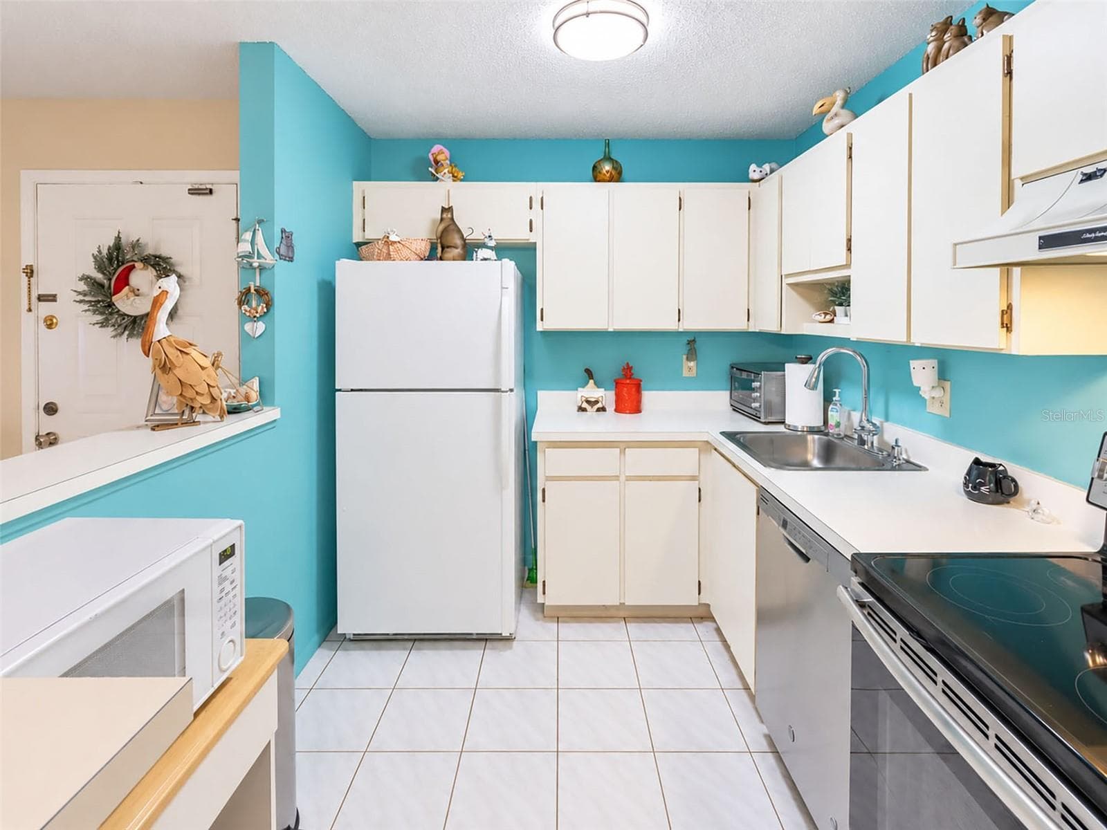 Condominium at 6016 LAKETREE LN #C, TEMPLE TERRACE, photo 10 of 29