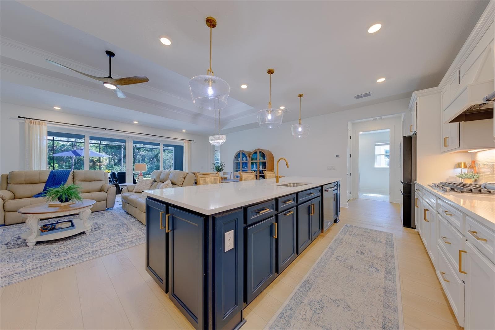 Single Family Residence at 11436 SHORELINE TRL, PARRISH, photo 13 of 87