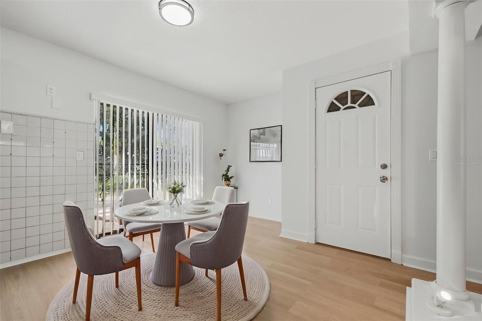 Virtually staged - 3010 EMERSON AVE S, ST PETERSBURG