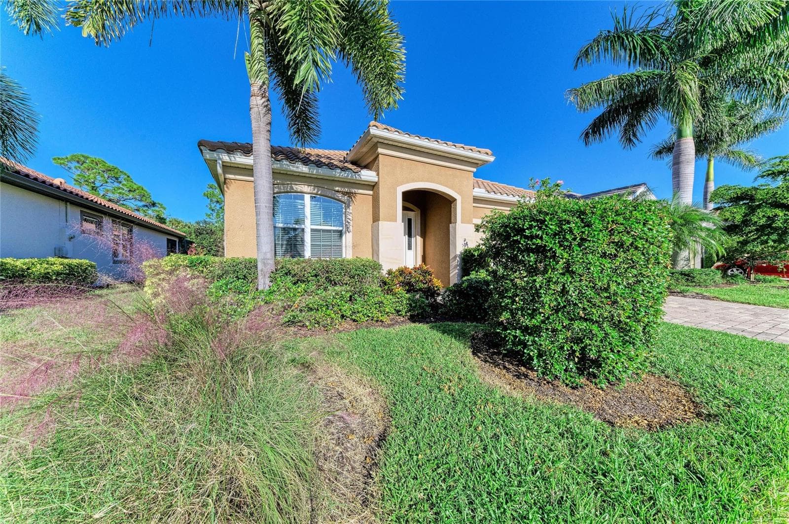 Single Family Residence at 11481 RENAISSANCE BLVD, VENICE, photo 2 of 93