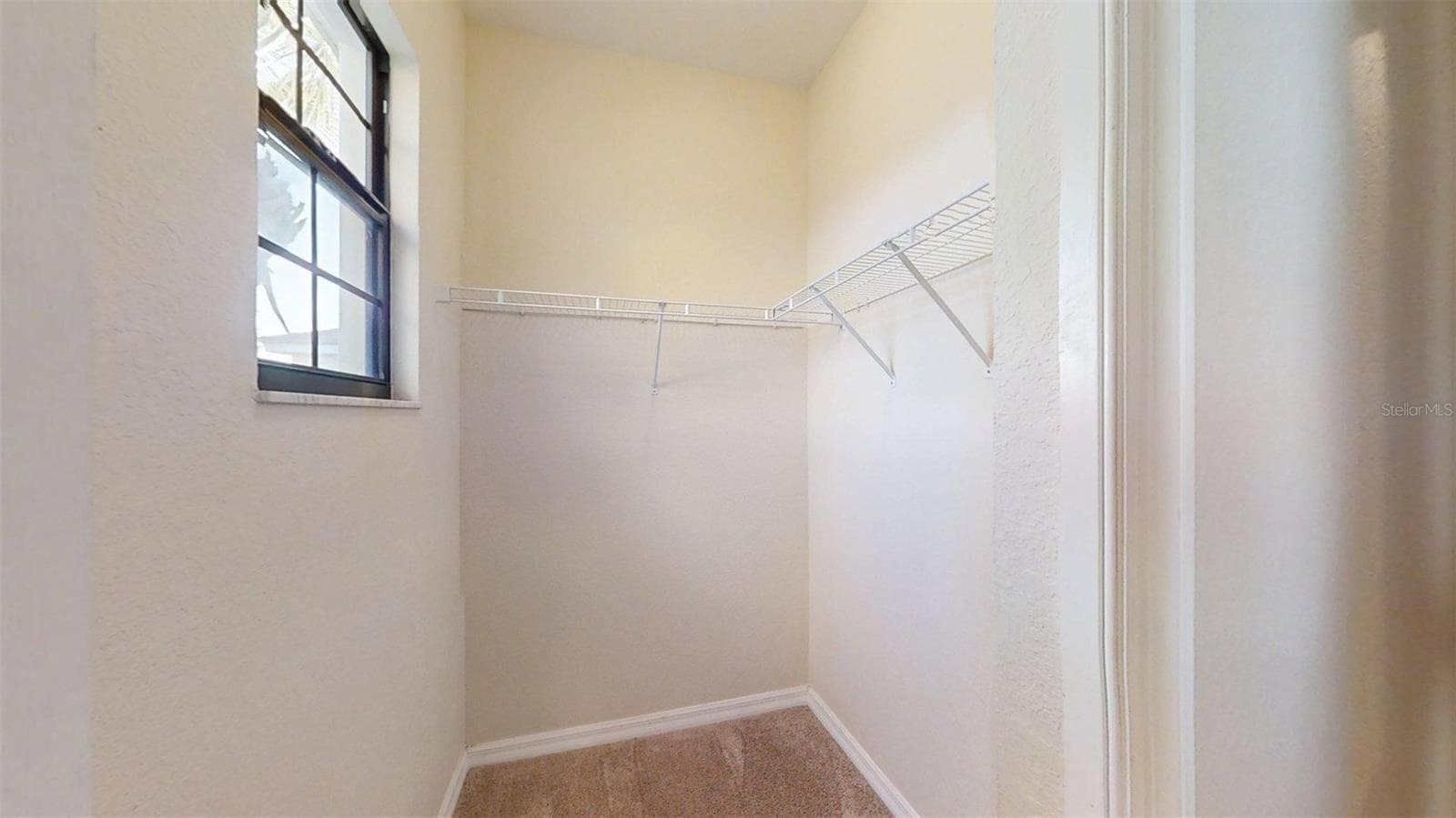 Townhouse at 1370 PACIFIC RD, POINCIANA, photo 32 of 38