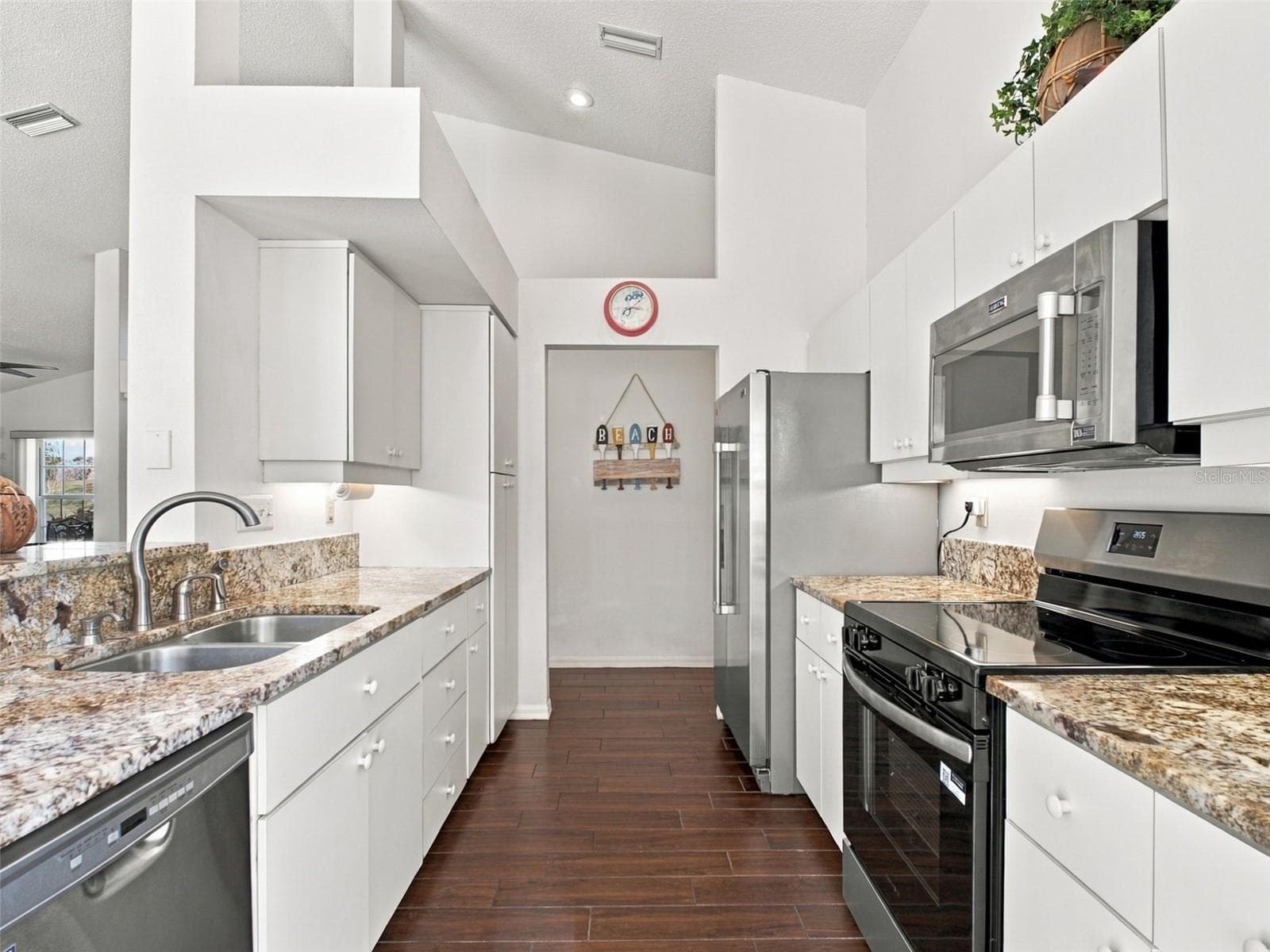 Single Family Residence at 8314 MILLWOOD DR, HUDSON, photo 14 of 65