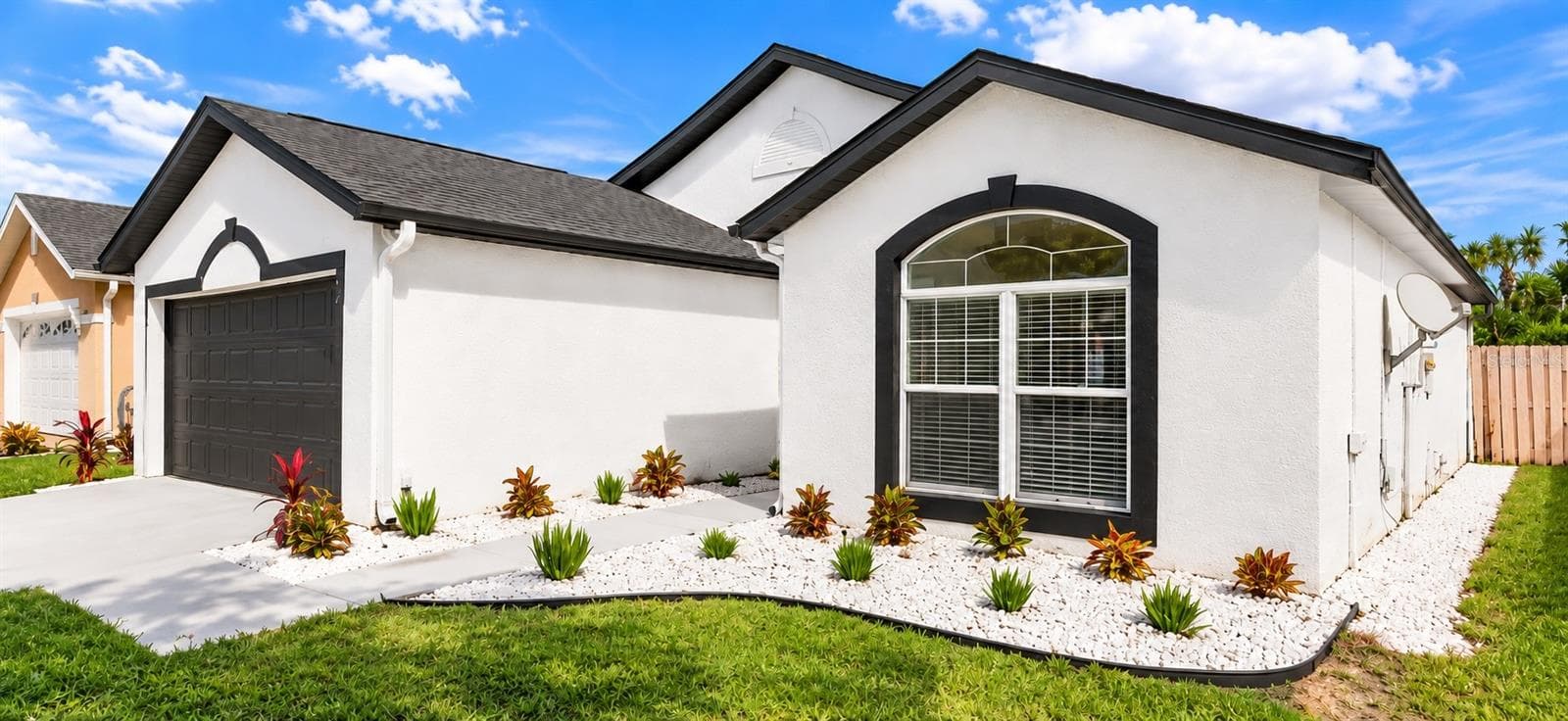 Single Family Residence at 573 SHORT PINE CIR, ORLANDO, photo 2 of 34