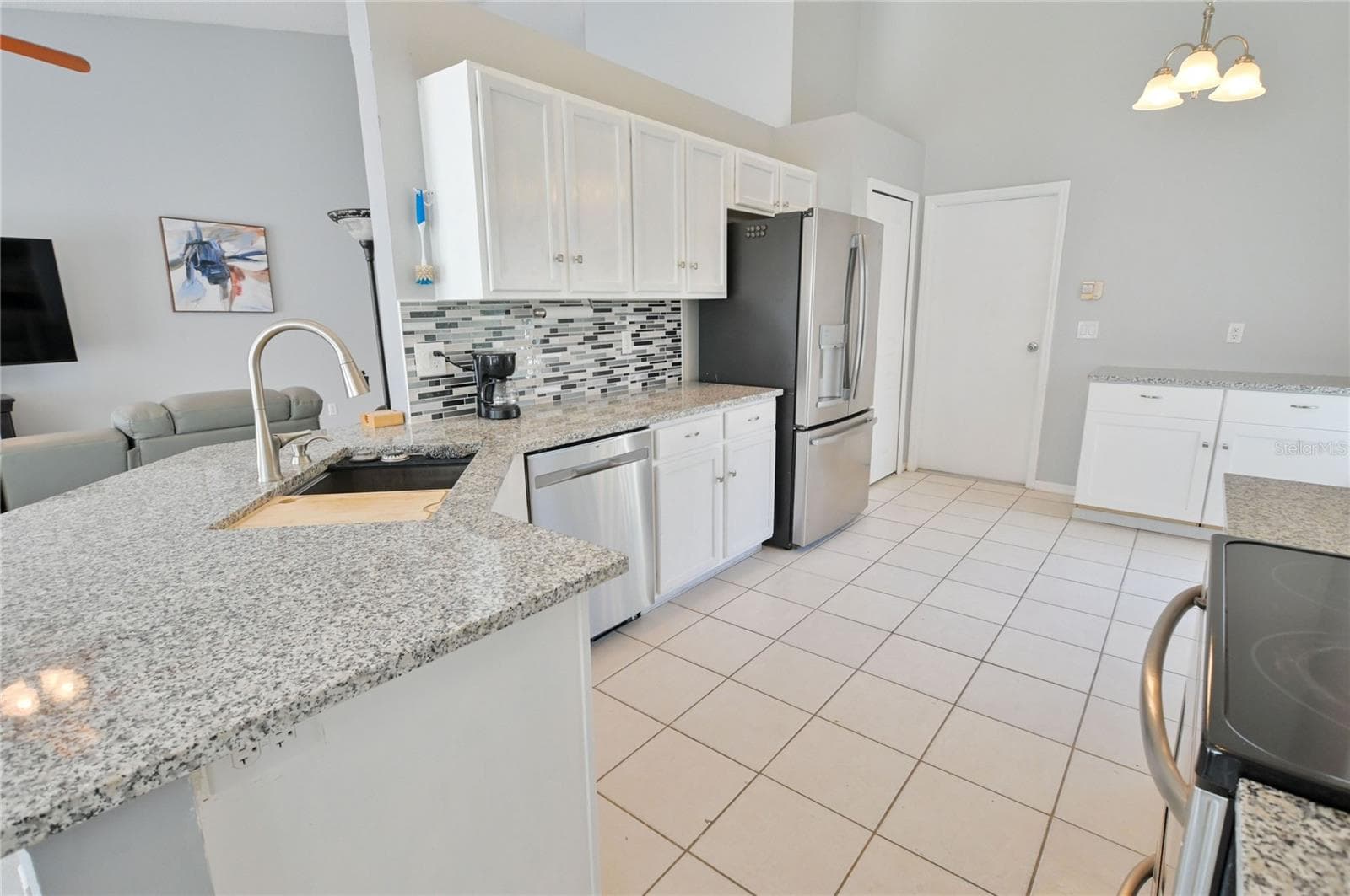 Kitchen - 4680 56TH DR E, BRADENTON