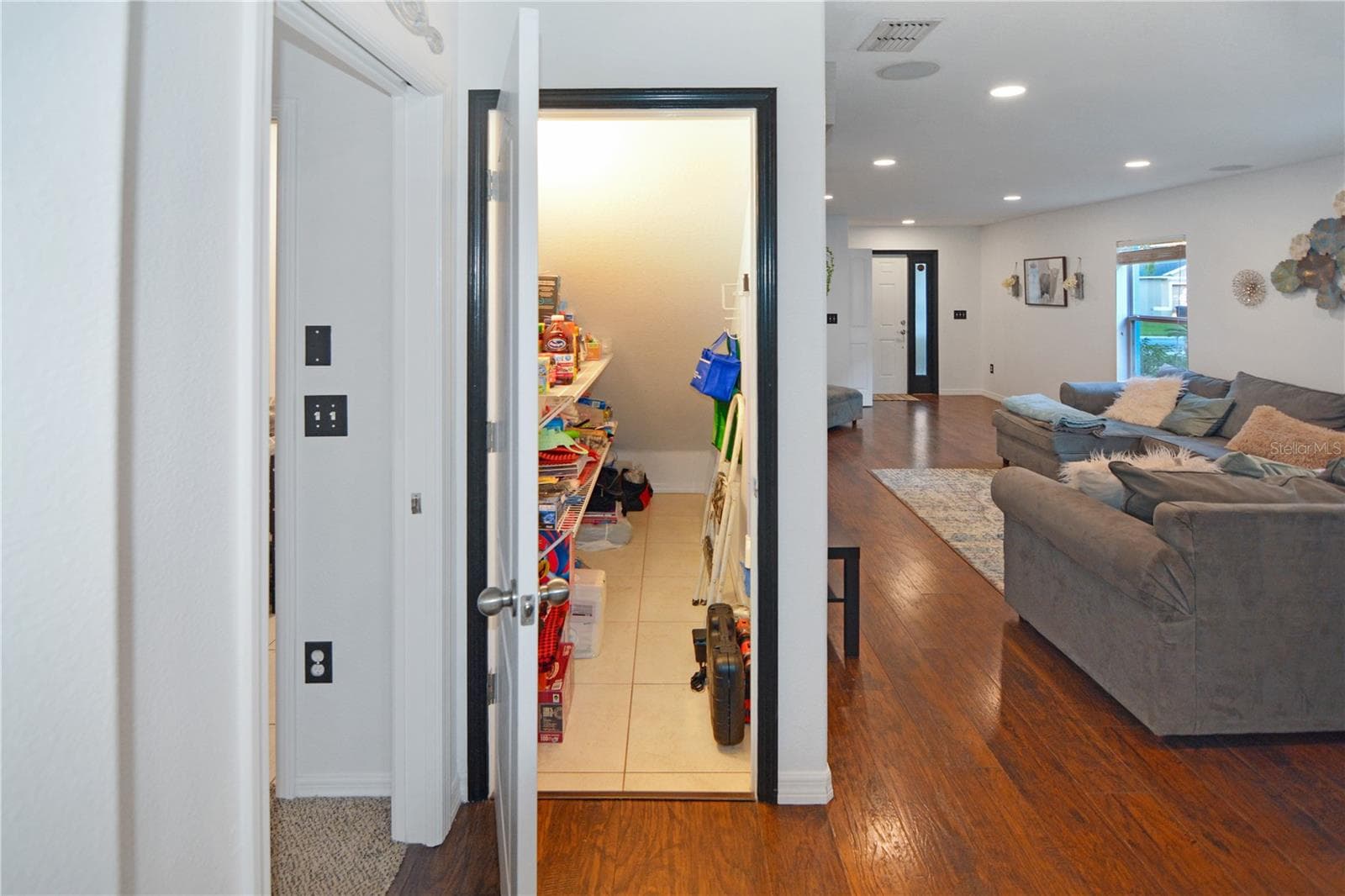 Single Family Residence at 12617 WHITE BLUFF RD, HUDSON, photo 11 of 48