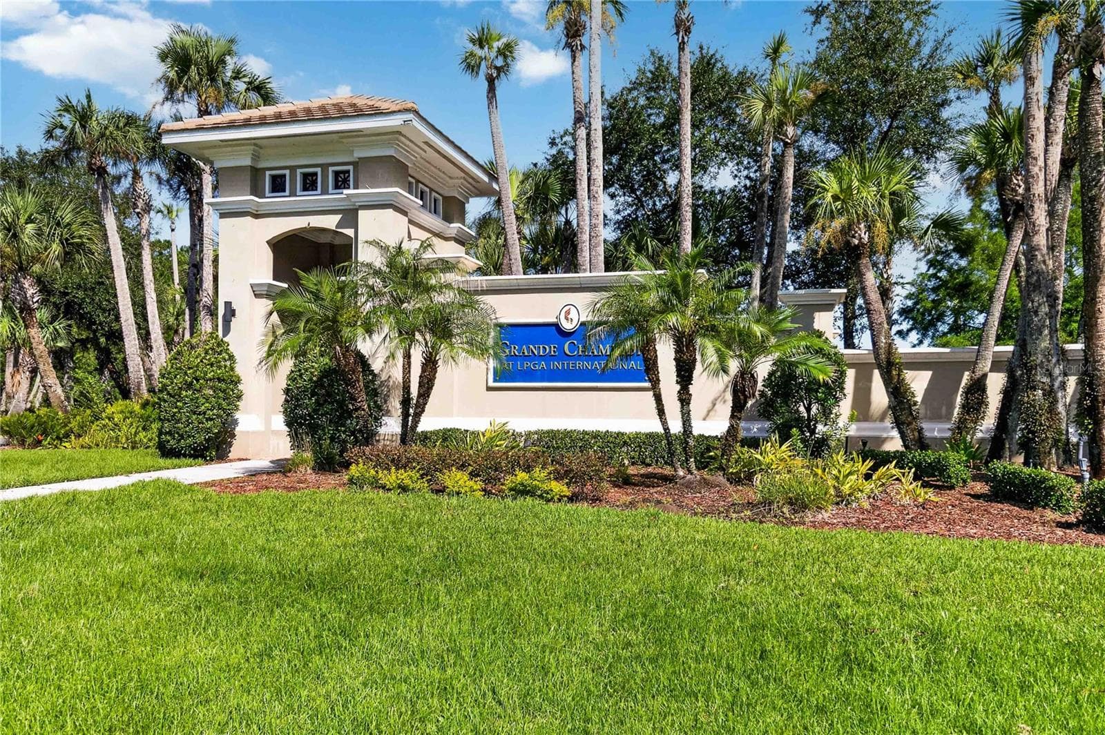 Single Family Residence at 1025 CHAMPION RIDGE DR, DAYTONA BEACH, photo 10 of 56