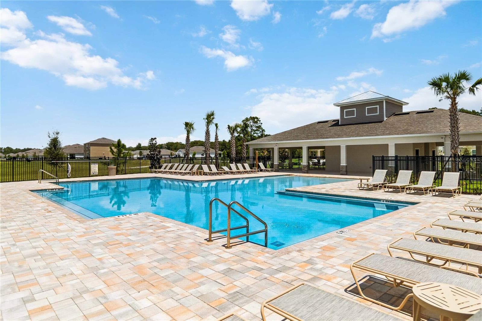 Single Family Residence at 1025 CHAMPION RIDGE DR, DAYTONA BEACH, photo 12 of 56
