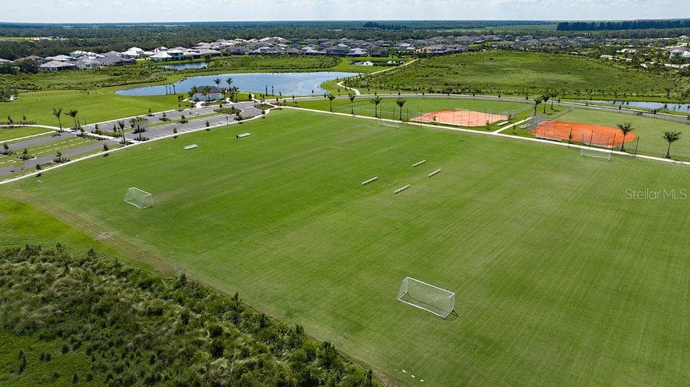 The Towns at Skye Ranch Community - 10809 ECLIPSE ST, SARASOTA