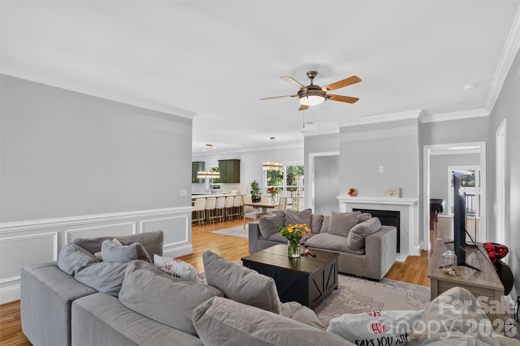 Single Family Residence at 6160 Neptune Drive, Denver, photo 9 of 40