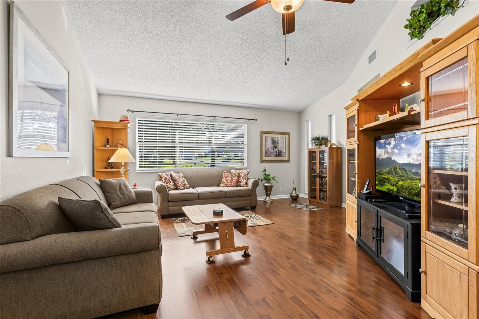Single Family Residence at 506 GALLOWAY CT, LEESBURG, photo 15 of 40