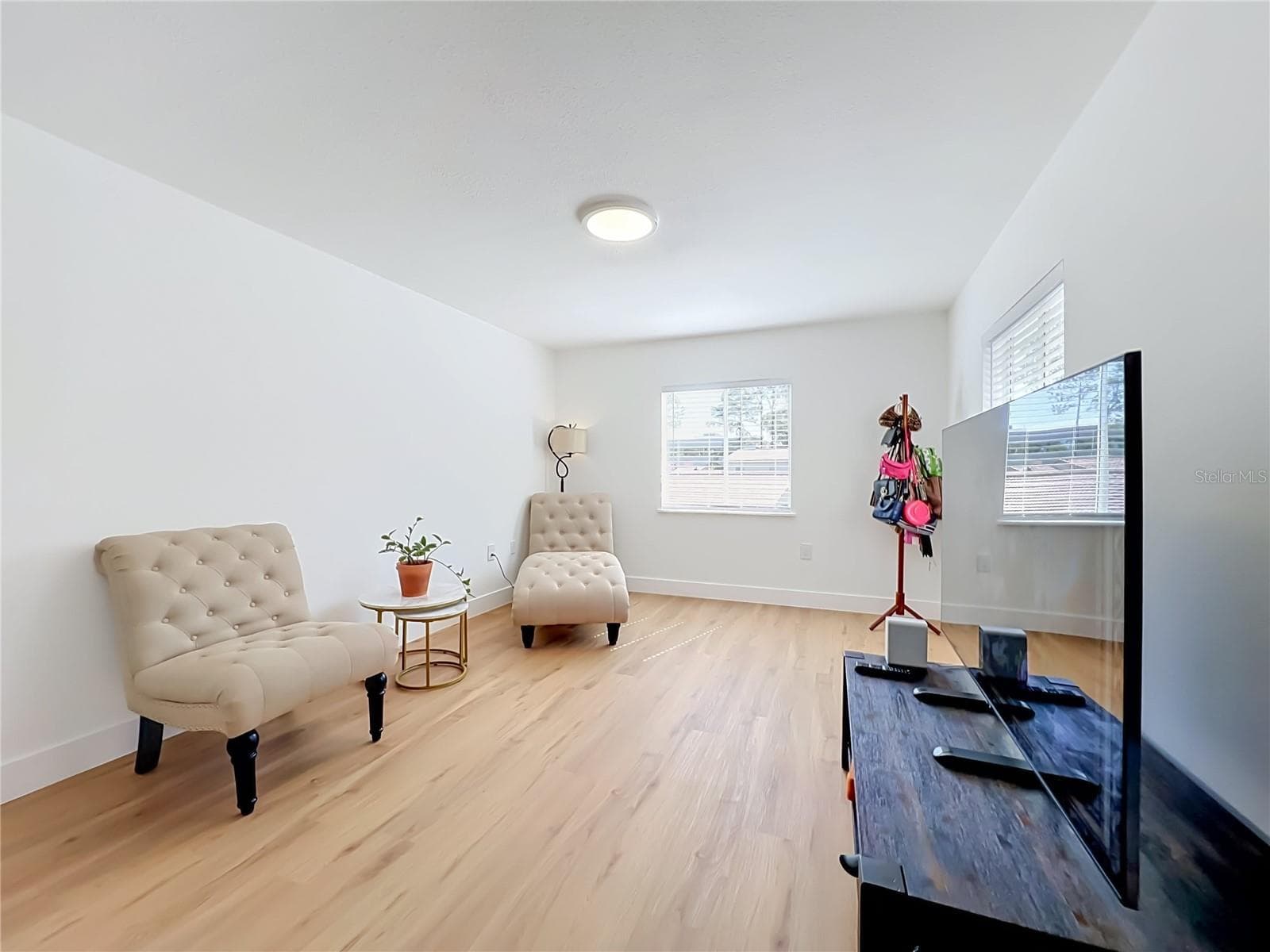 Second Bedroom used as sitting room - 190 W SABAL PALM PL #190, LONGWOOD