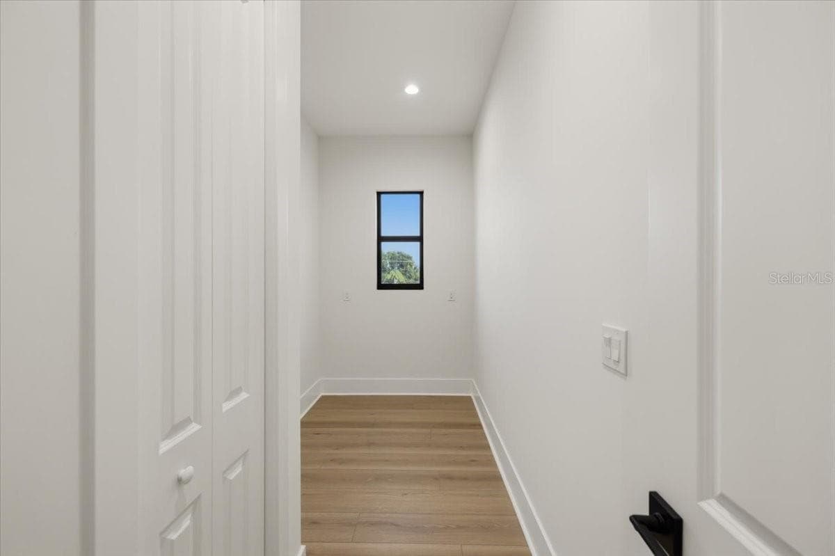 Half Duplex at 809 E LOUISIANA AVE #2, TAMPA, photo 39 of 46