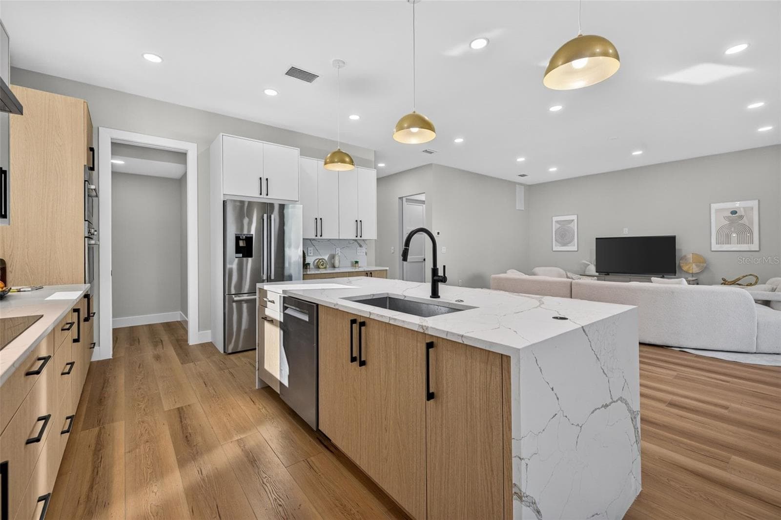 Single Family Residence at 4219 W BAY VIEW AVE, TAMPA, photo 16 of 50