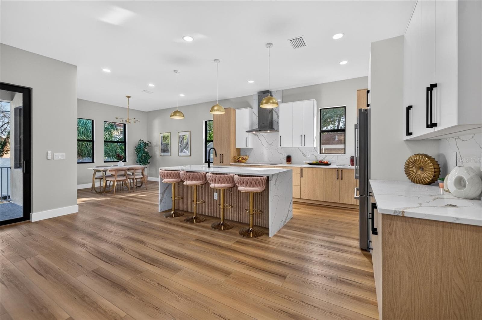 Single Family Residence at 4219 W BAY VIEW AVE, TAMPA, photo 17 of 50