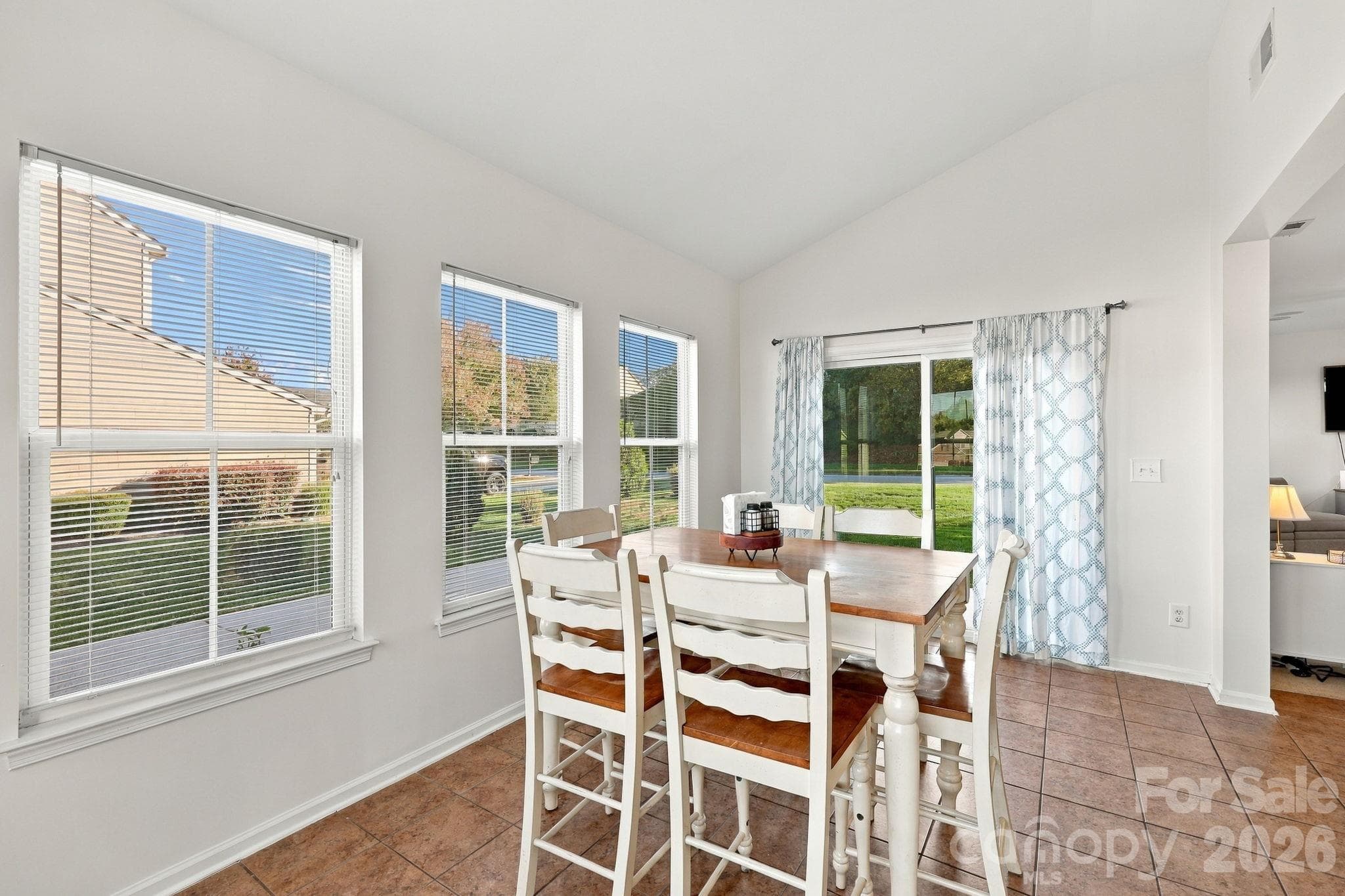 Single Family Residence at 1495 Chase Prairie Avenue, Concord, photo 15 of 40