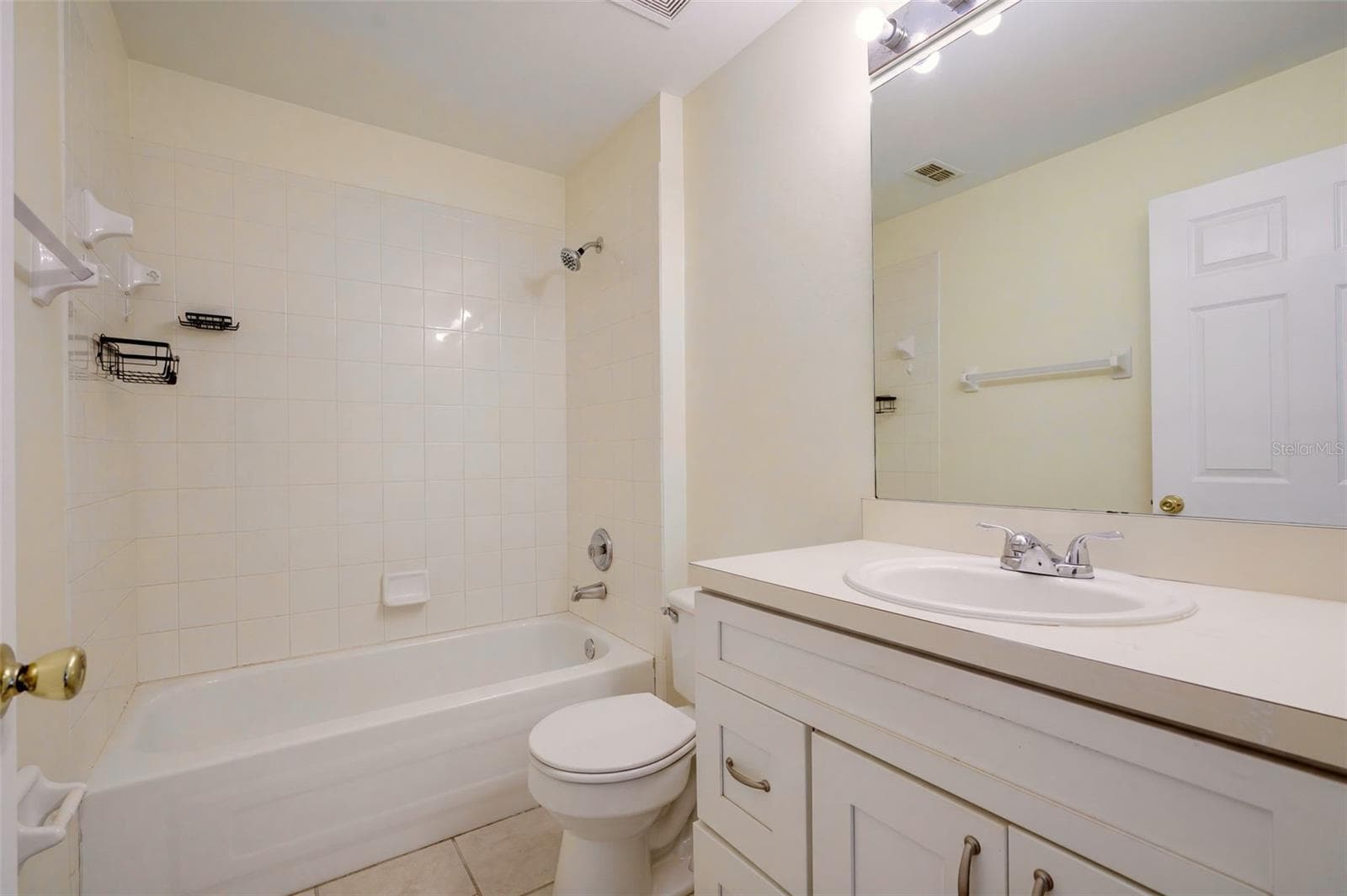 Single Family Residence at 10437 SUN VILLA BLVD, ORLANDO, photo 17 of 22