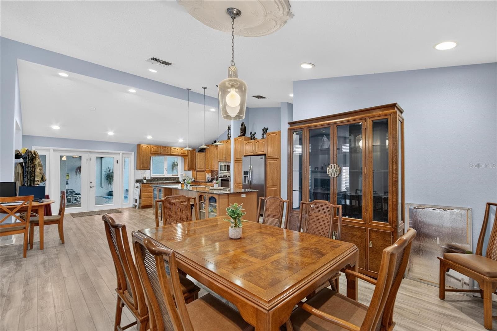 Single Family Residence at 712 DORADO CT, BRANDON, photo 17 of 81