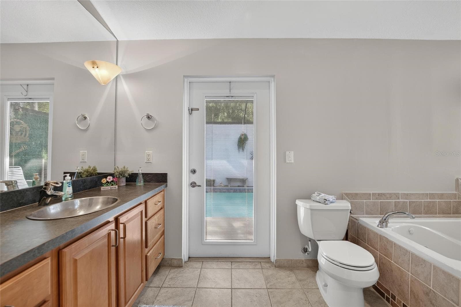 Single Family Residence at 712 DORADO CT, BRANDON, photo 29 of 81