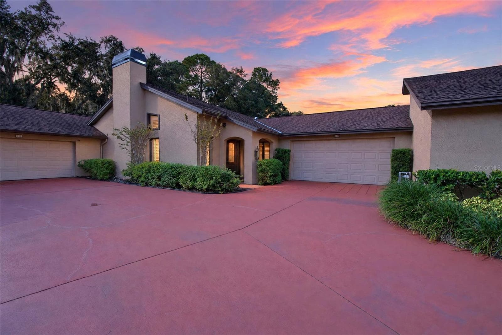 Single Family Residence at 712 DORADO CT, BRANDON, photo 54 of 81