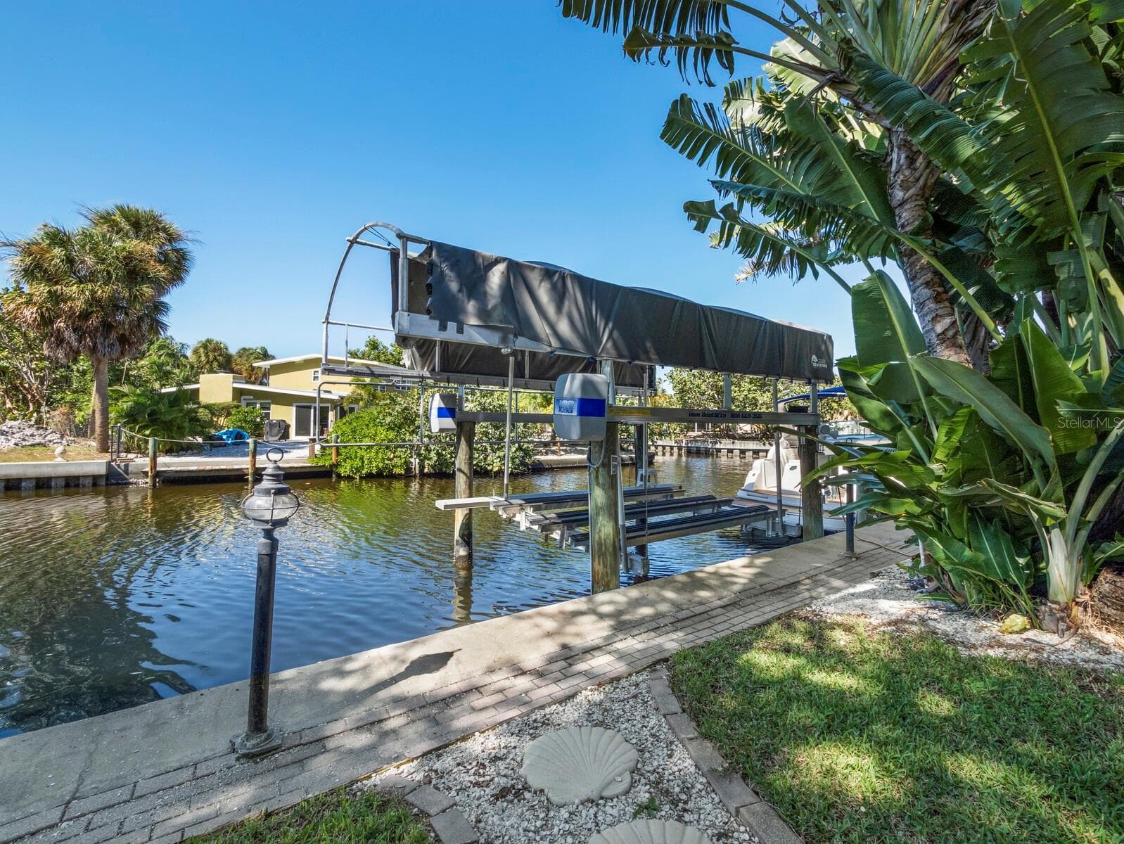 Single Family Residence at 5140 WINDWARD AVE, SARASOTA, photo 28 of 46