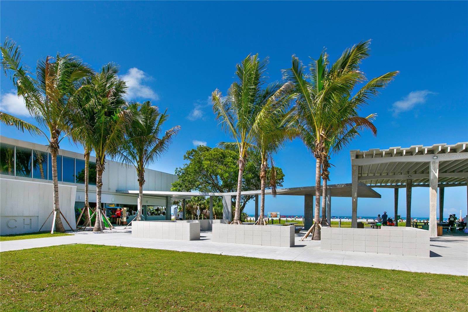 Single Family Residence at 5140 WINDWARD AVE, SARASOTA, photo 38 of 46