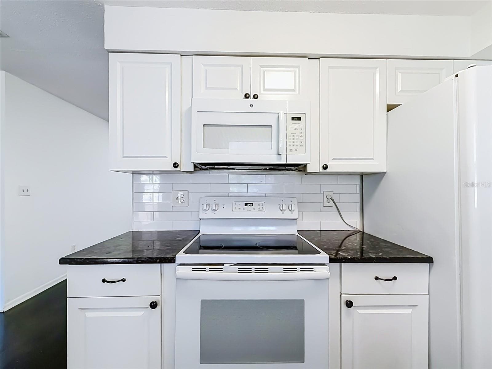 Single Family Residence at 3440 16TH AVE N, ST PETERSBURG, photo 15 of 52