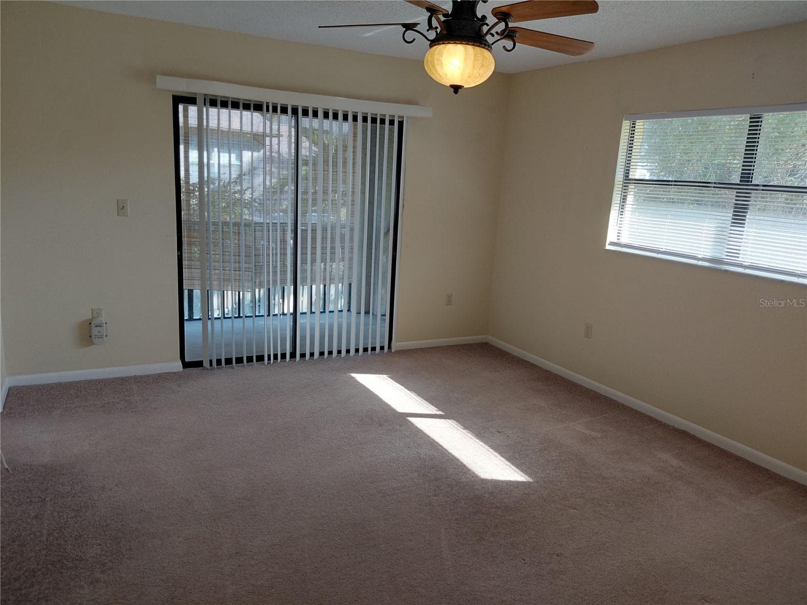 Condominium at 912 HAMMOCK PINE BLVD #912, CLEARWATER, photo 6 of 7