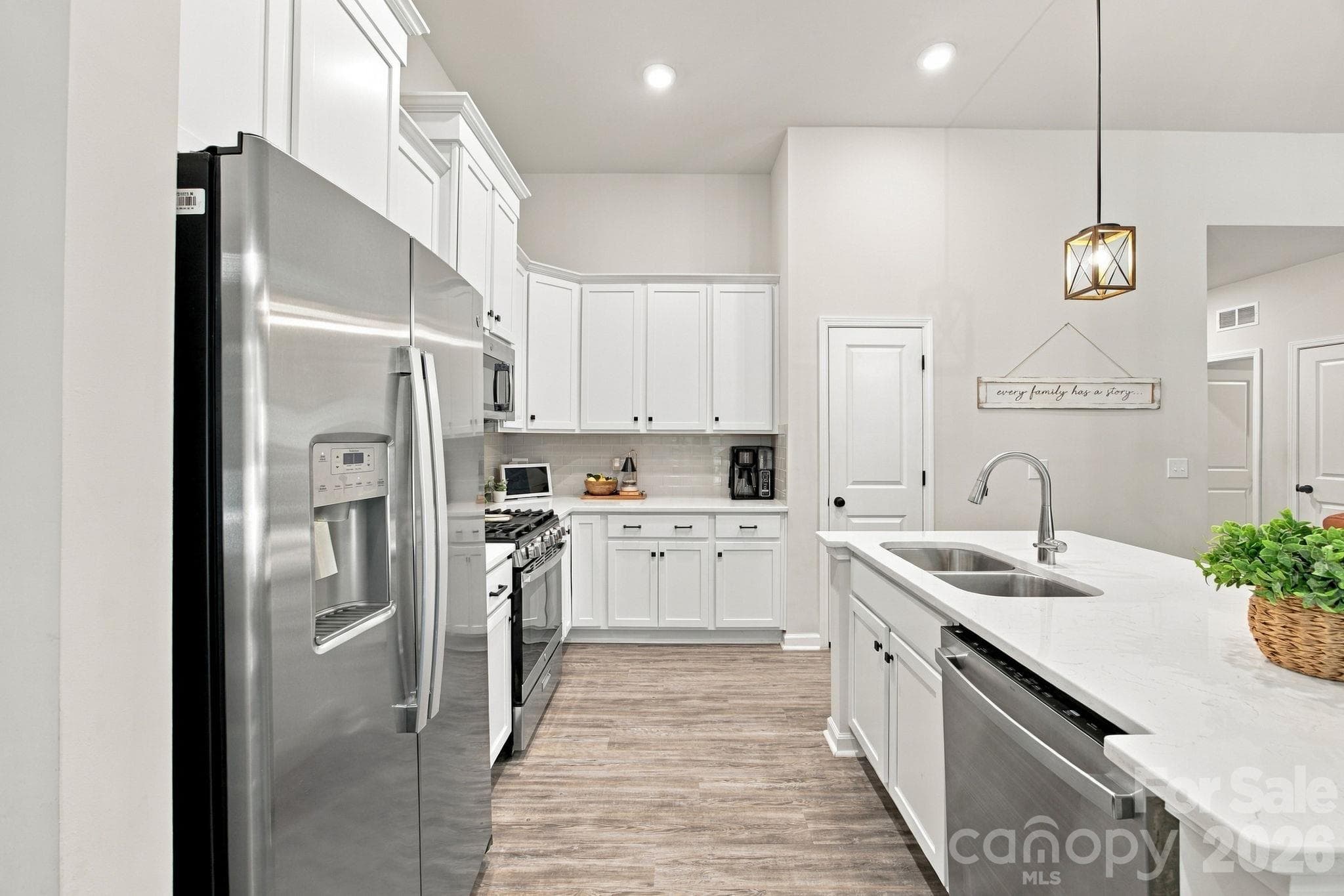 Single Family Residence at 8196 Mccormick Street, Terrell, photo 11 of 32