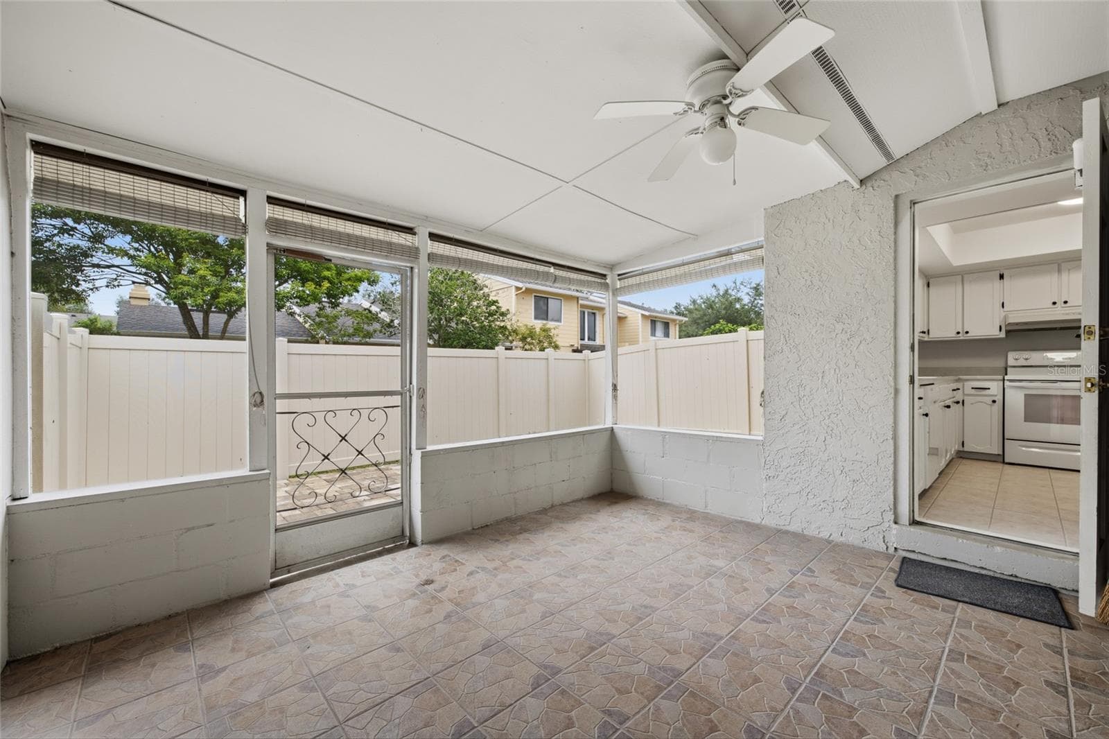 Condominium at 2228 OHARA CT #1052, ORLANDO, photo 19 of 33