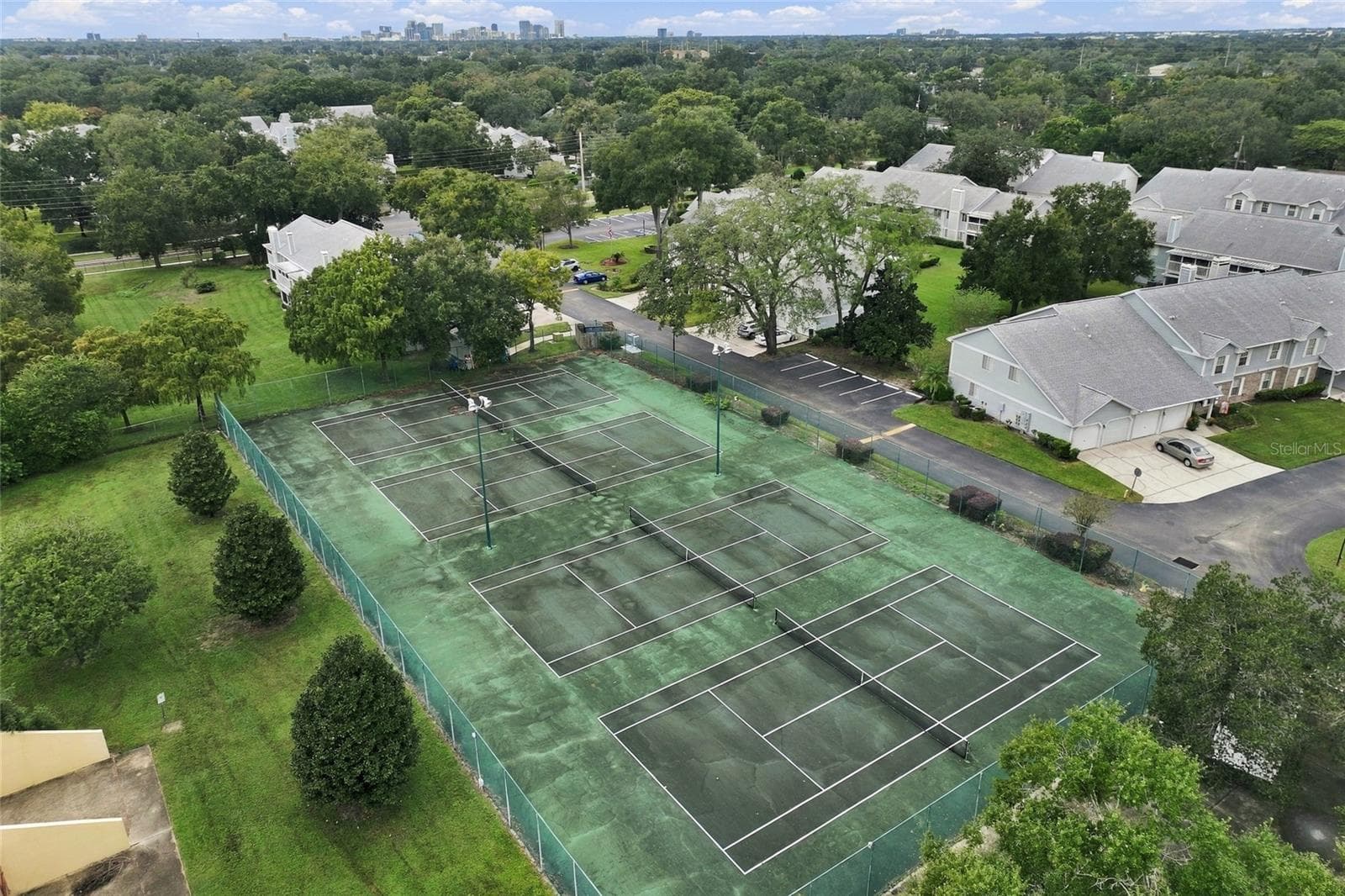Condominium at 2228 OHARA CT #1052, ORLANDO, photo 31 of 33
