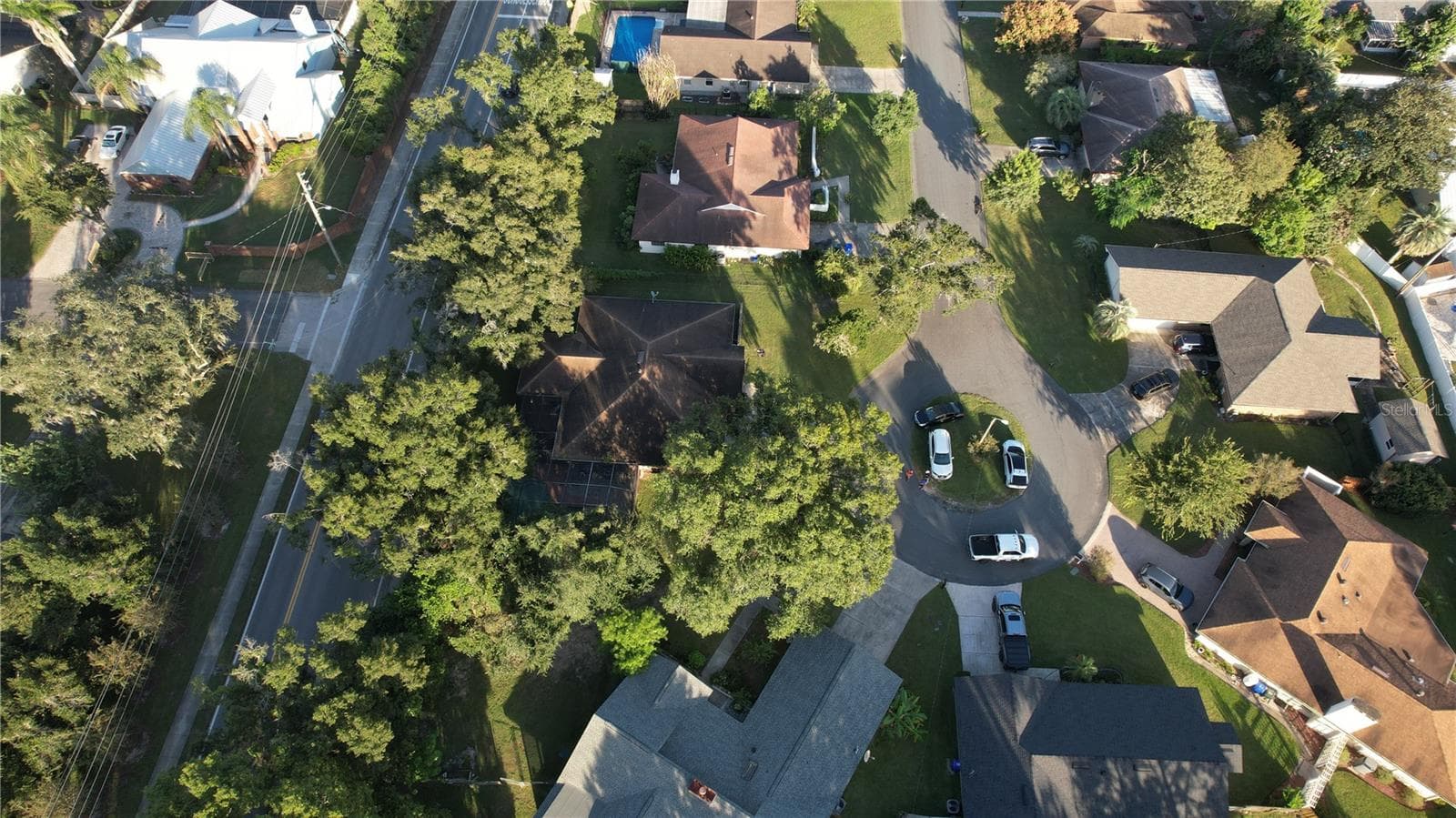 Single Family Residence at 4404 S LAUREL POINTE DR, LAKELAND, photo 4 of 43