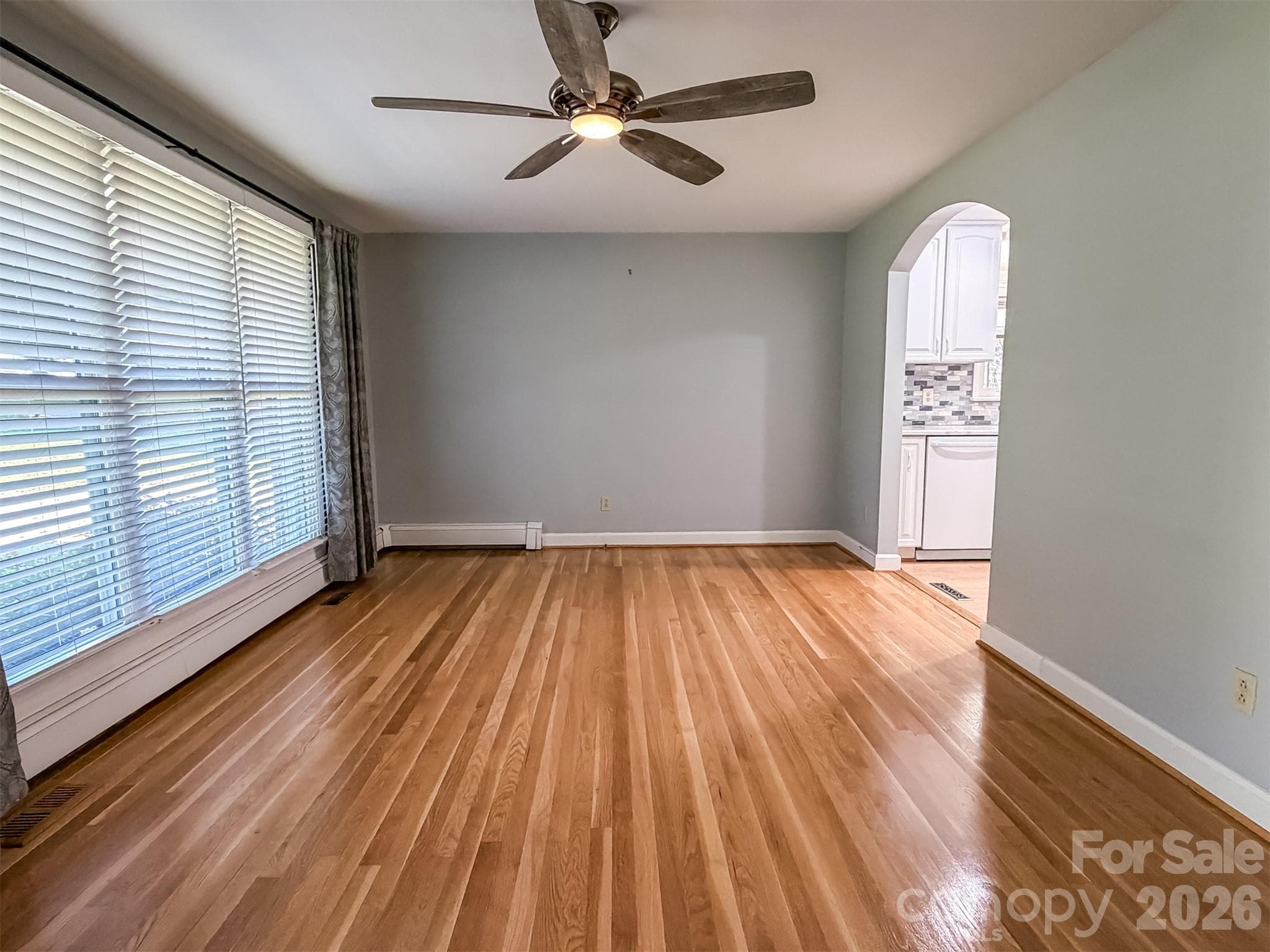 Single Family Residence at 3211 7th Street Drive NE, Hickory, photo 8 of 48