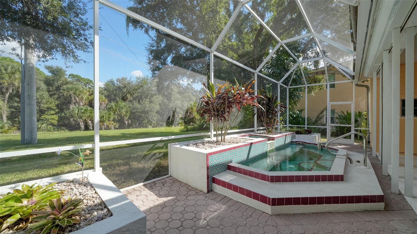 Single Family Residence at 9488 HAWKSMOOR LN, SARASOTA, photo 15 of 33