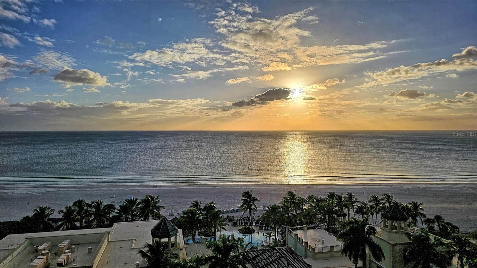 Condominium at 1300 BENJAMIN FRANKLIN DR #1003, SARASOTA, photo 16 of 91