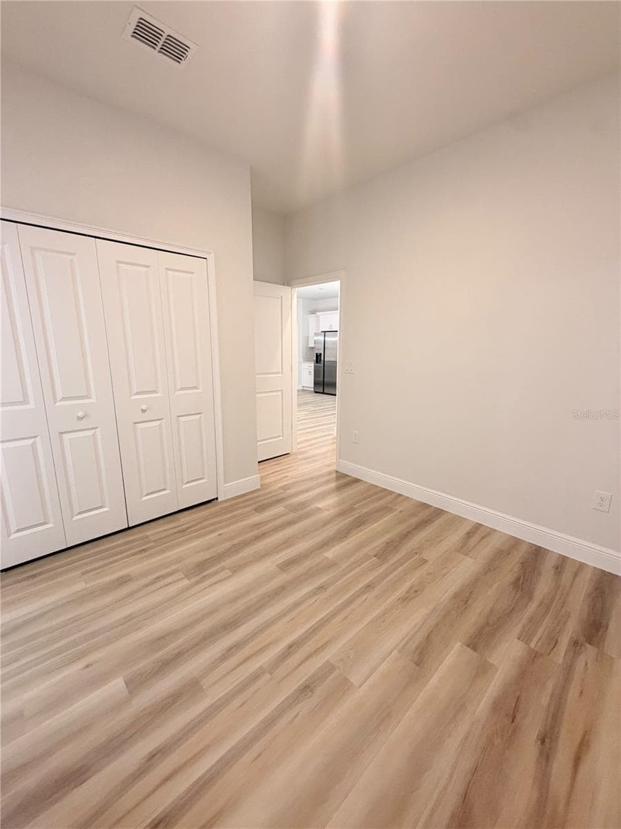 Single Family Residence at 14650 SW 68TH TER, OCALA, photo 6 of 17