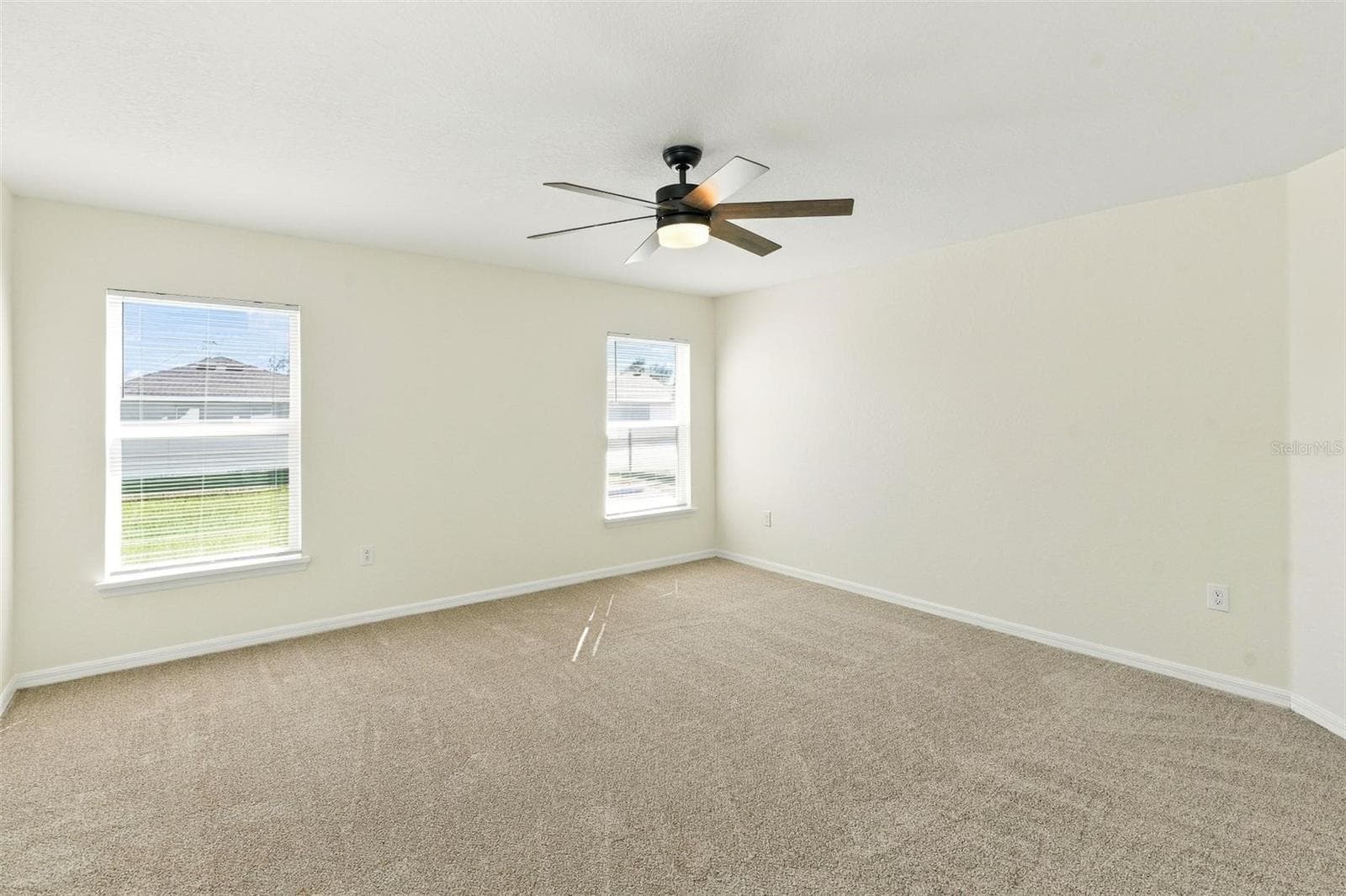 Single Family Residence at 2021 HARVEST LANDING CIR, LAKELAND, photo 10 of 30