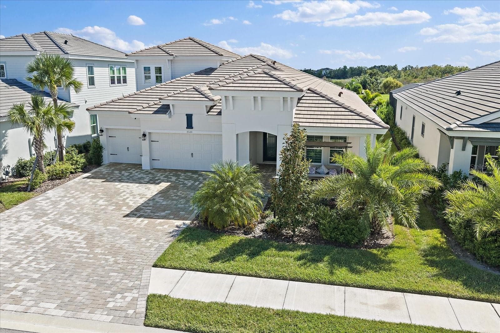 Single Family Residence at 17120 RANCHSIDE PL, LAKEWOOD RANCH, photo 3 of 61