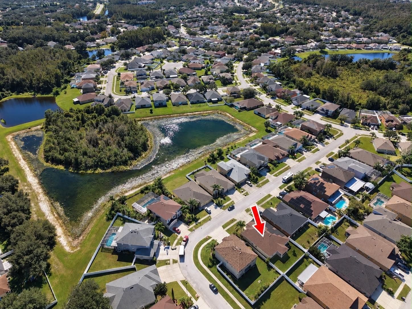 Single Family Residence at 10416 MEADOW SPRING DR, TAMPA, photo 52 of 61