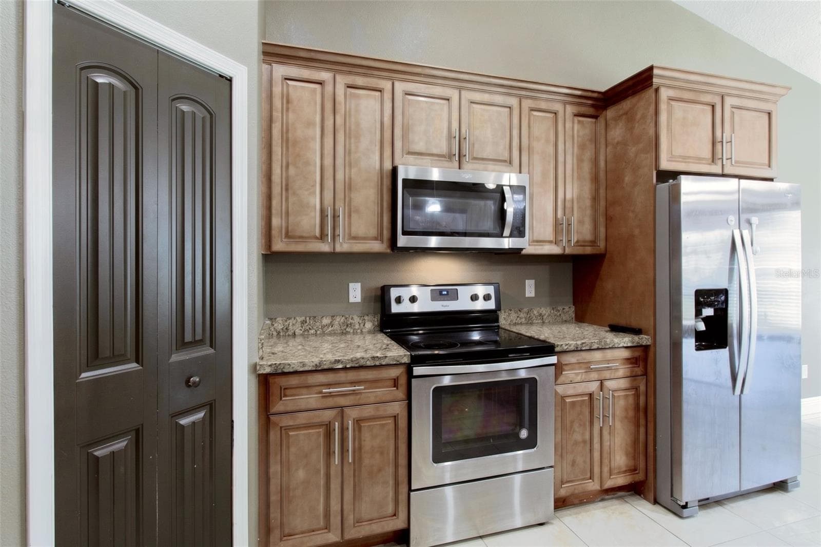 Single Family Residence at 1438 SW DEVERA AVE, PORT ST LUCIE, photo 4 of 10
