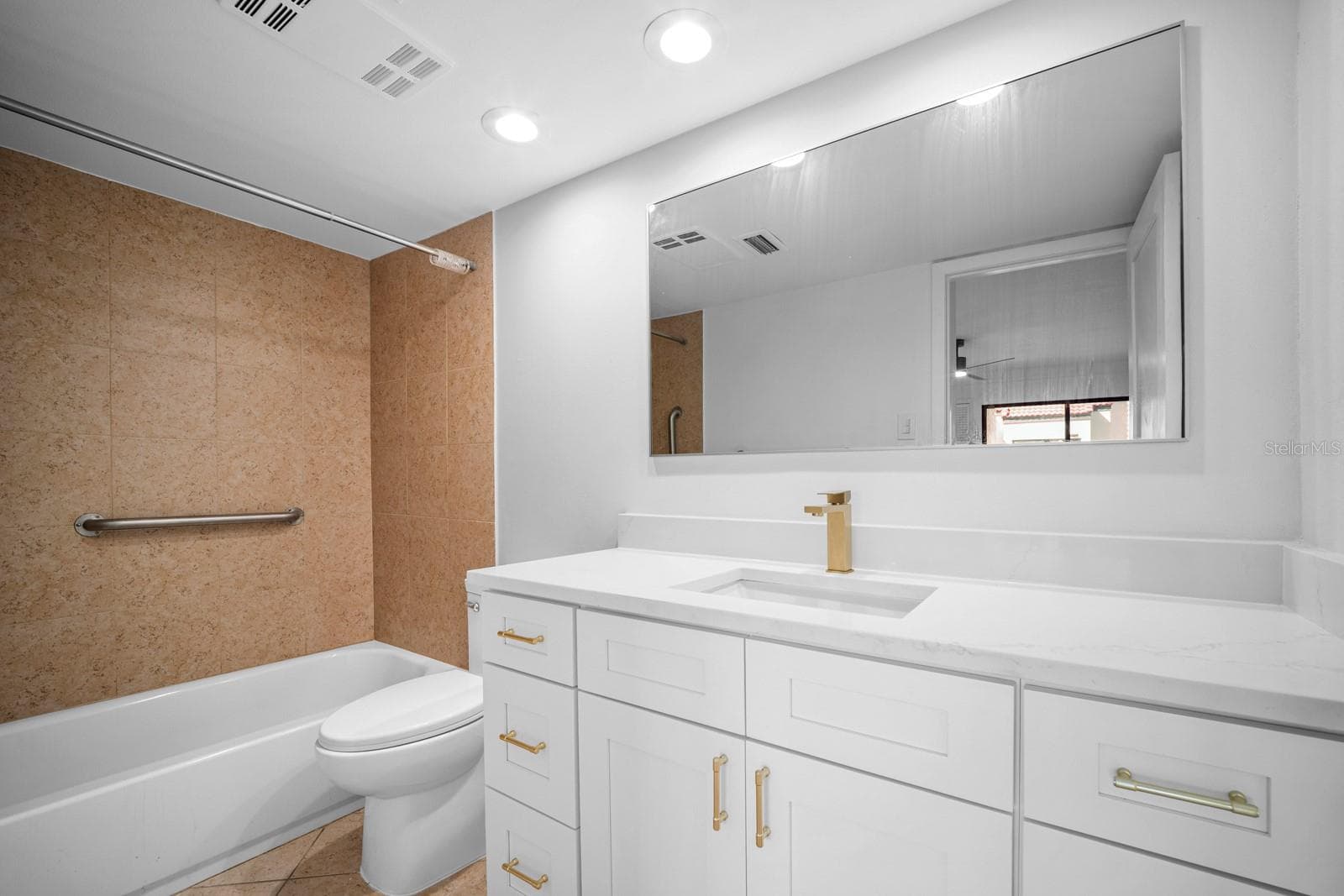 Condominium at 240 WINDWARD PSGE #1001, CLEARWATER, photo 35 of 46