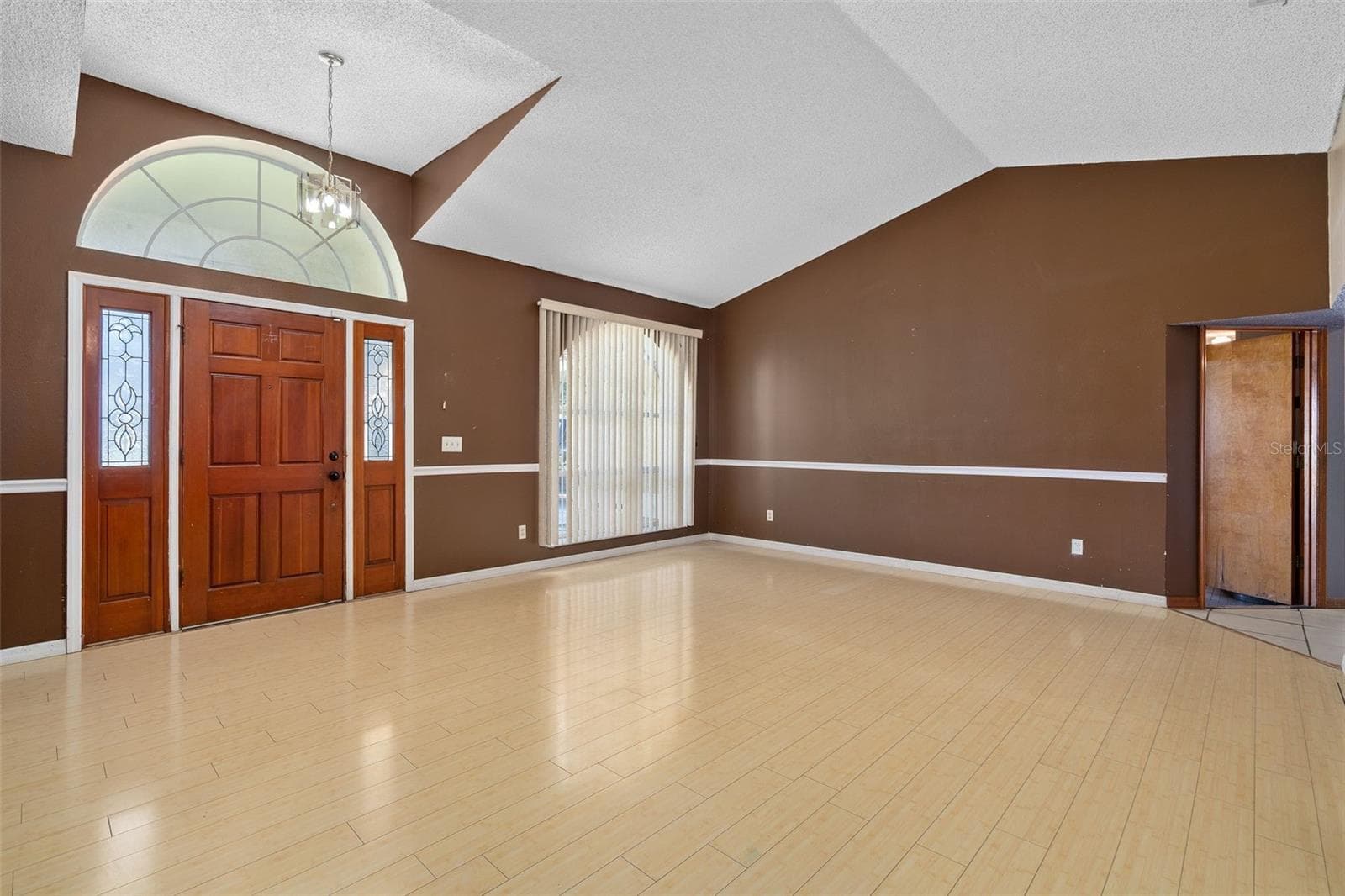 Single Family Residence at 3424 ALISSA CT, ORLANDO, photo 5 of 33