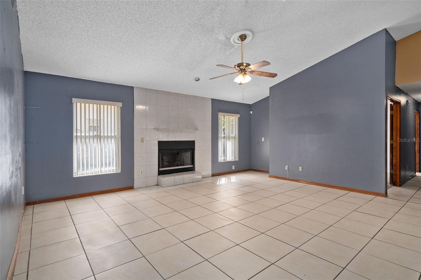 Single Family Residence at 3424 ALISSA CT, ORLANDO, photo 8 of 33