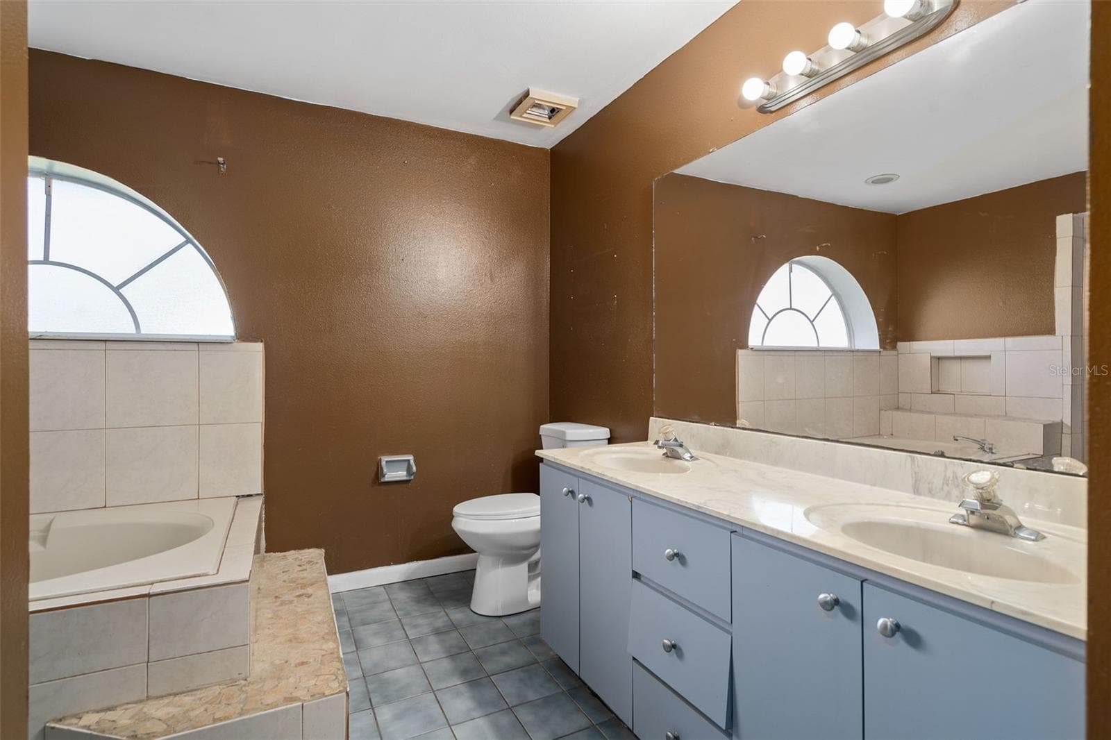 Single Family Residence at 3424 ALISSA CT, ORLANDO, photo 20 of 33