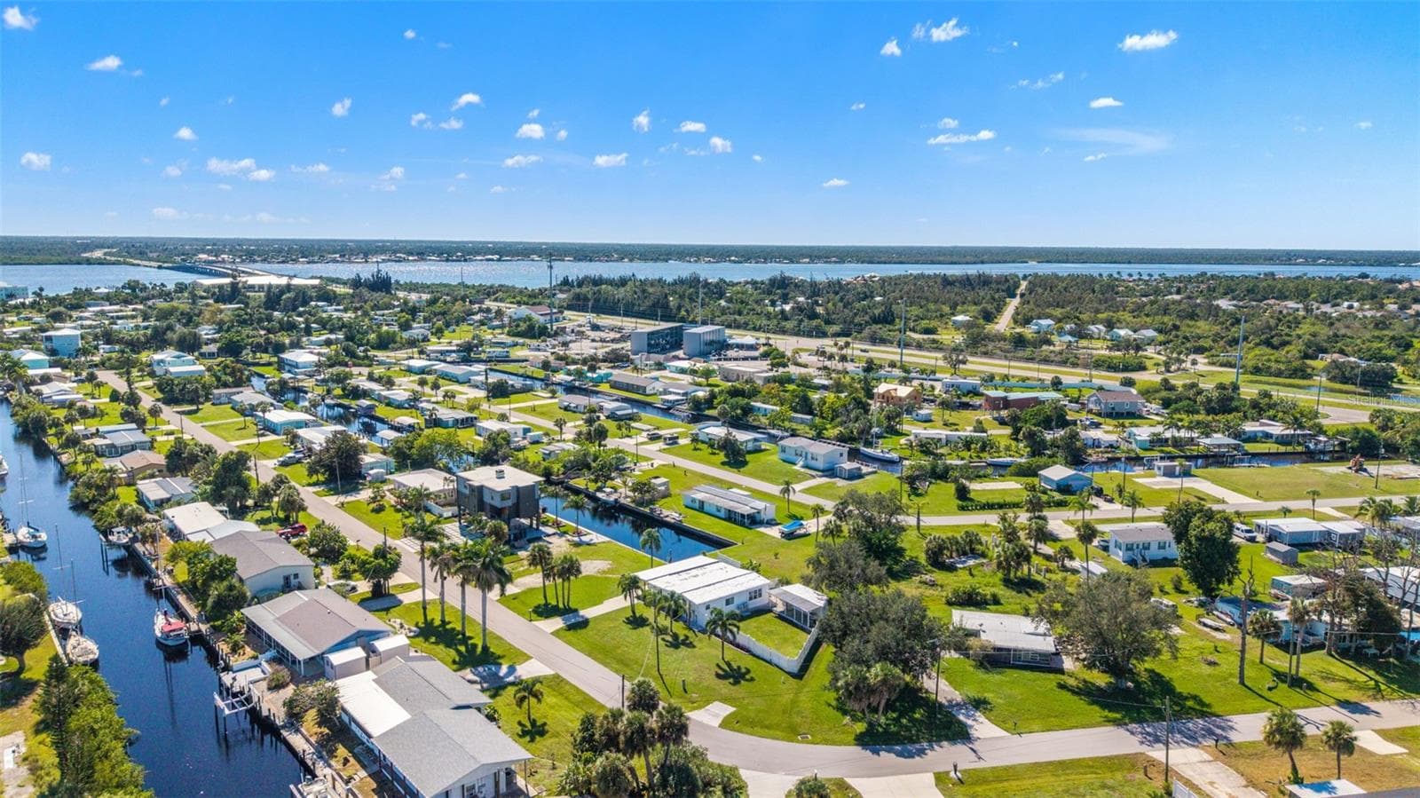 Manufactured Home at 4203 NETTLE RD, PORT CHARLOTTE, photo 48 of 50