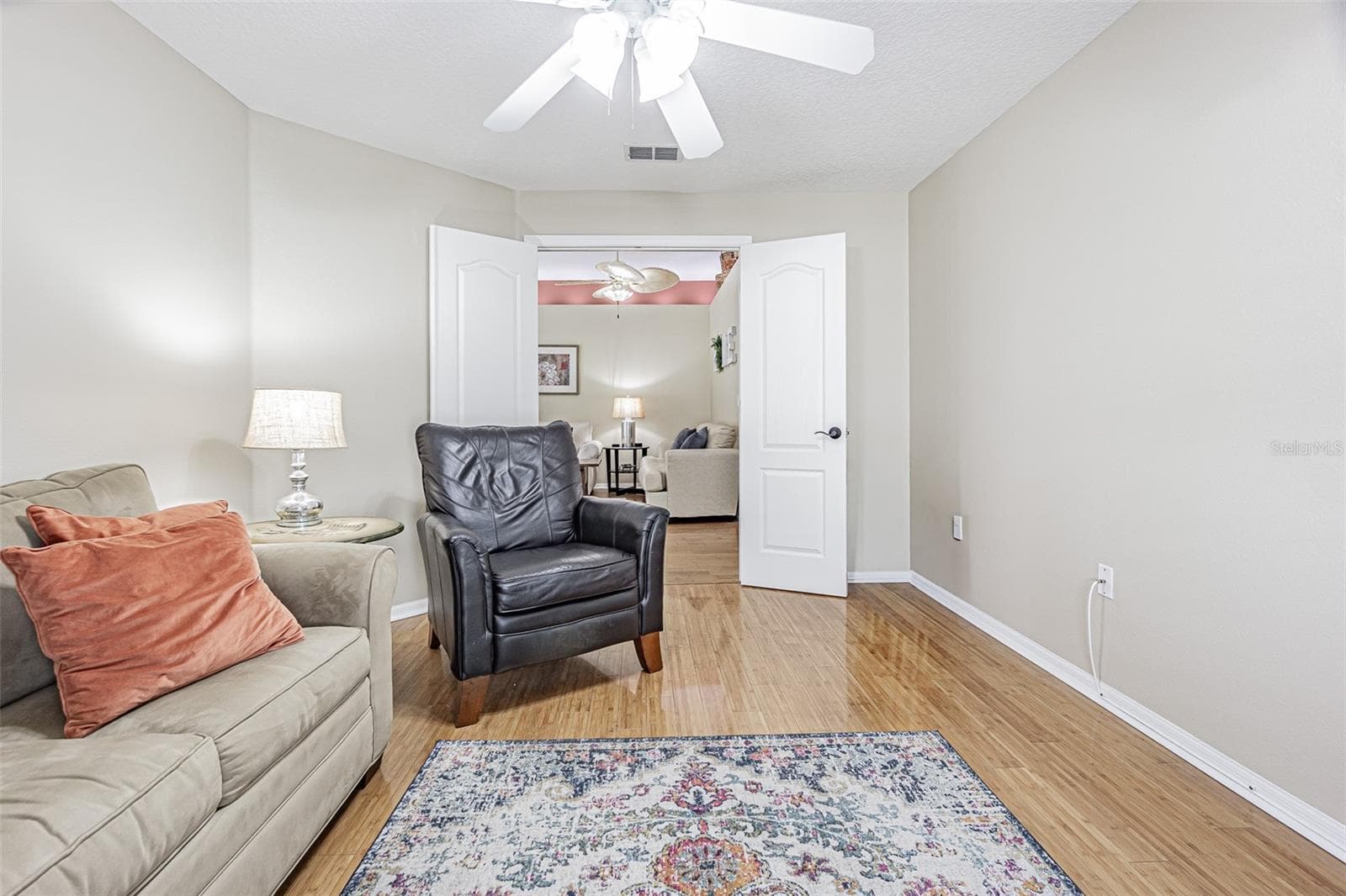 Double door entry to DEN/Flex space off Great room...could be formal Dining room, Home office, fitness room or 3rd bedroom if closet added - 11020 JENKINS CT, SAN ANTONIO